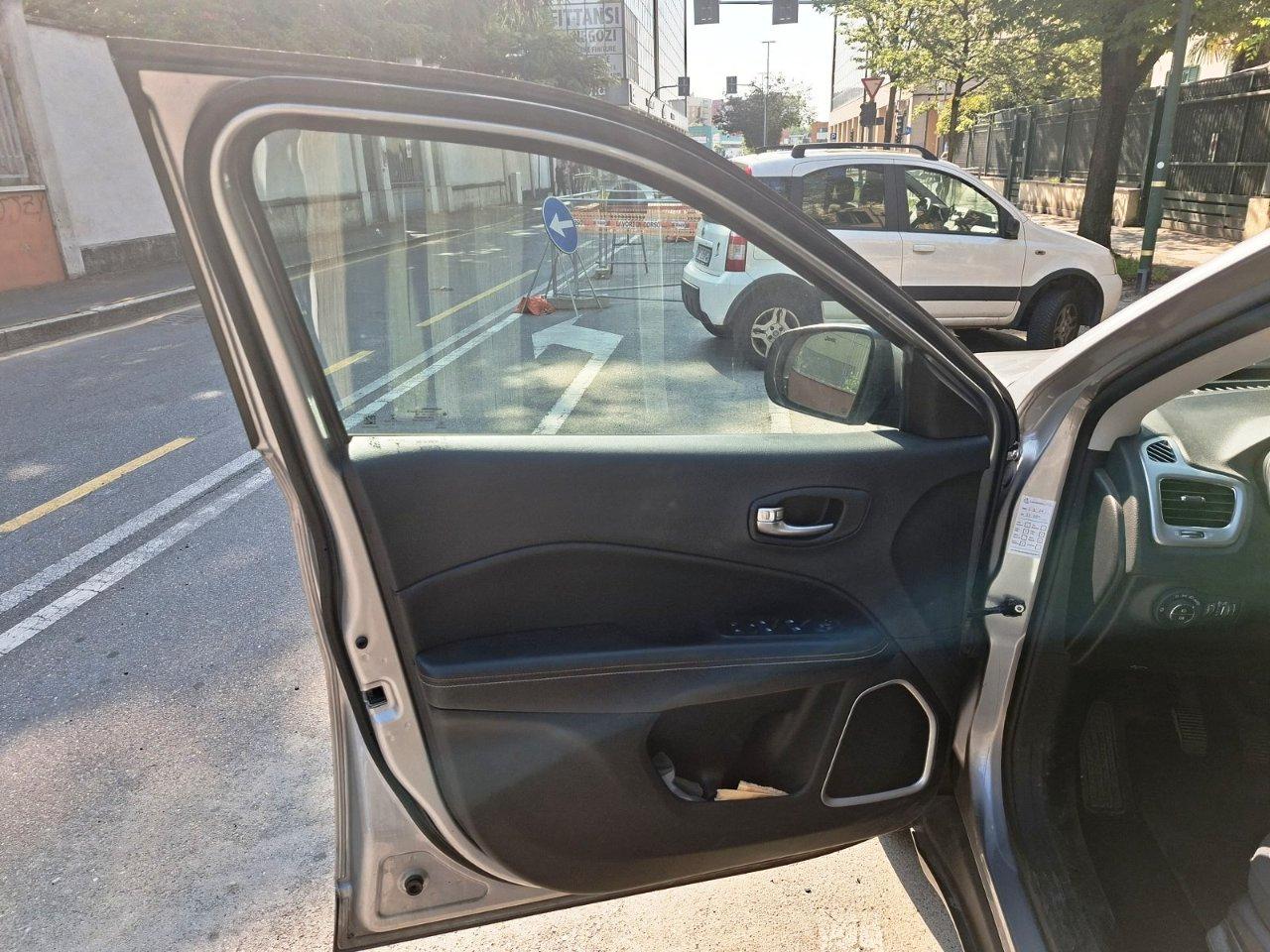 Jeep Compass 1.6 mjt Longitude 2wd 120cv Tagliandi JEEP