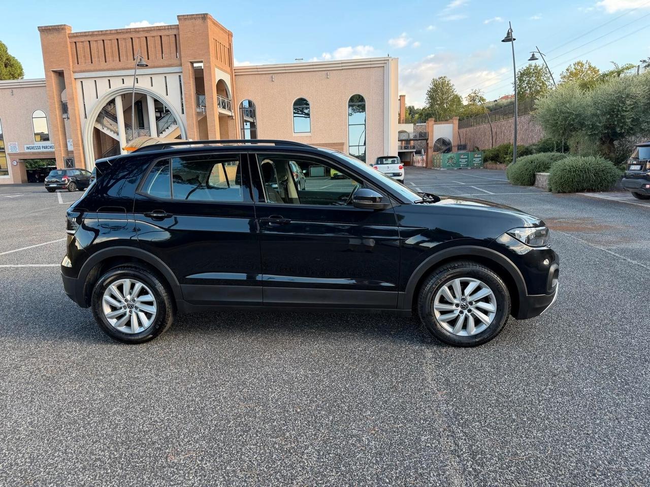 Volkswagen T-Cross 1.0 TSI 110 CV DSG Sport