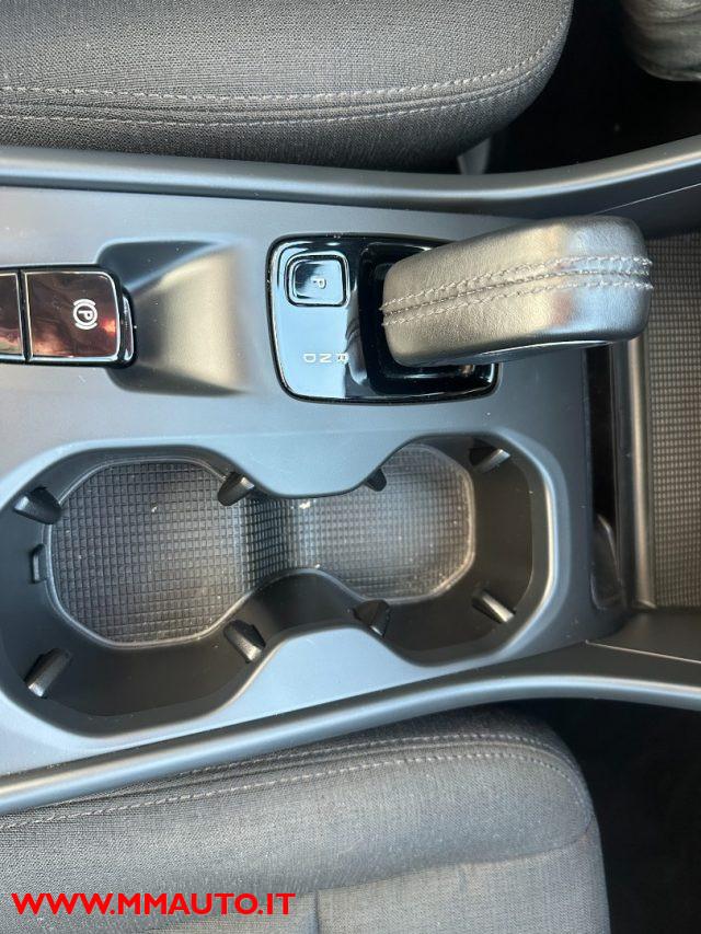 VOLVO XC40 D3 Geartronic Business NAVIG!!!! GANCIO!!!