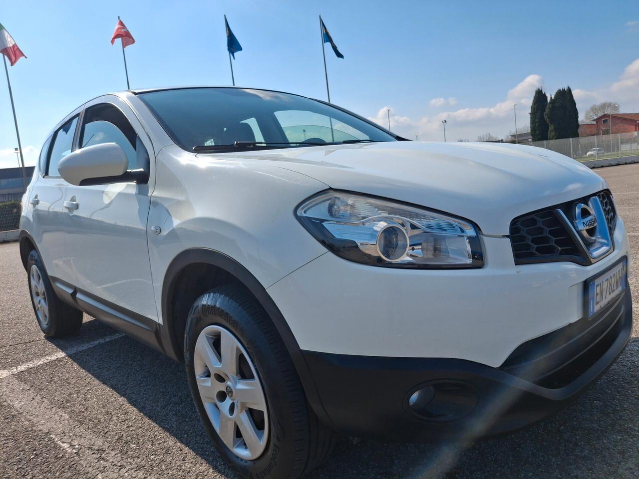 Nissan Qashqai 1.5 dCi Tekna-DIESEL-