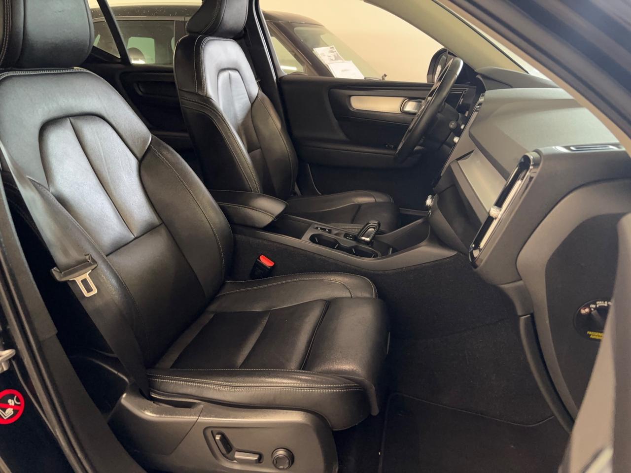 Volvo XC40 D4 AWD Geartr.*CERTIFICATA*FULL OPT.*