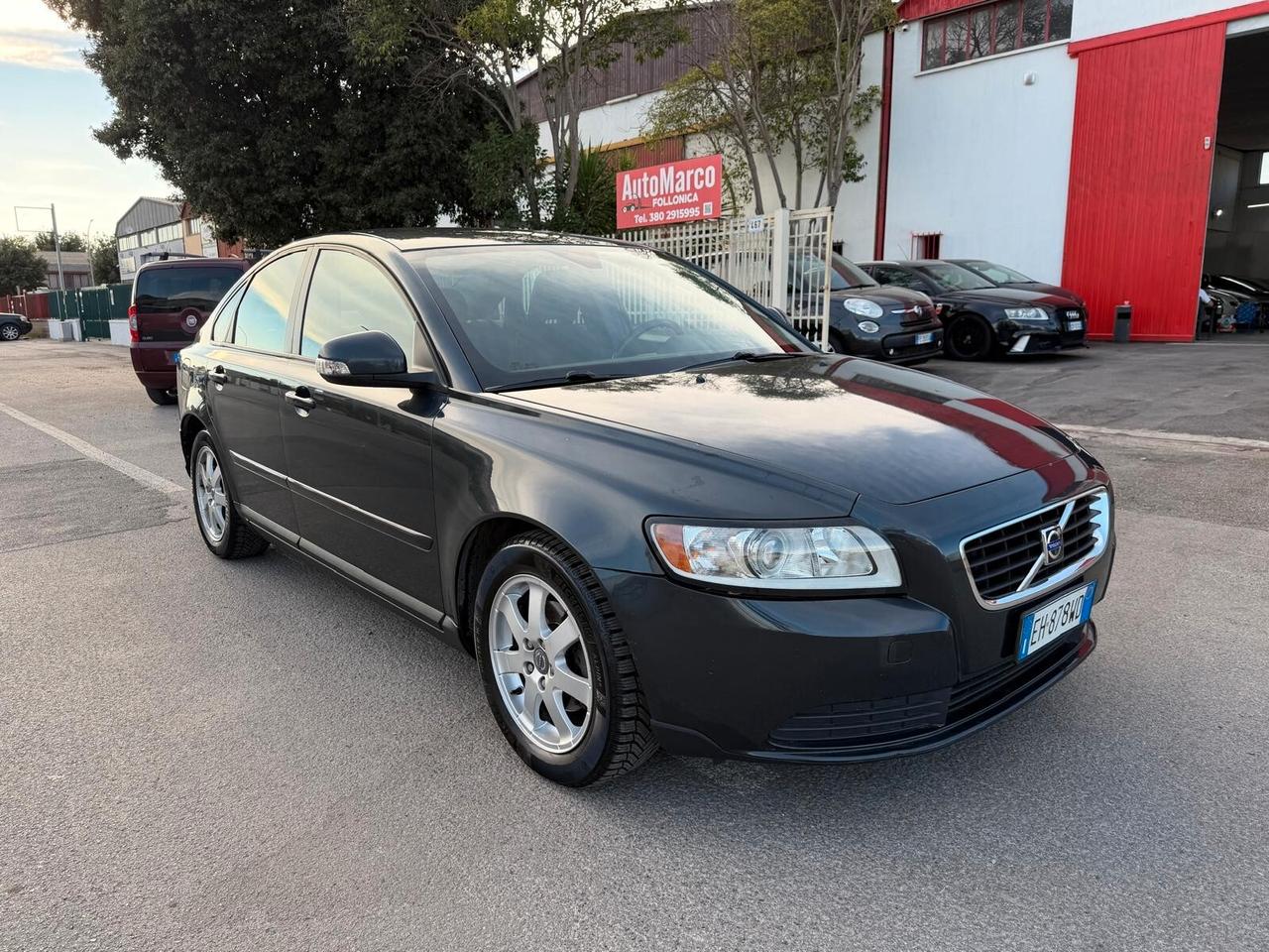 Volvo S40 D3 R-design