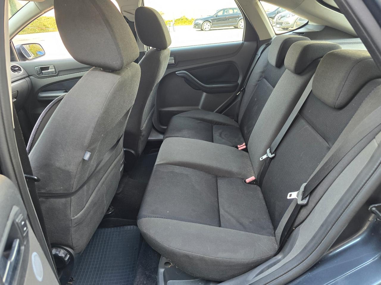 Ford Focus 1.6tdci 90cv full opt economica 2005