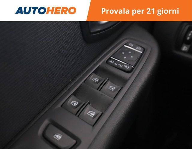 RENAULT Clio TCe 12V 90 CV 5 porte Moschino Zen