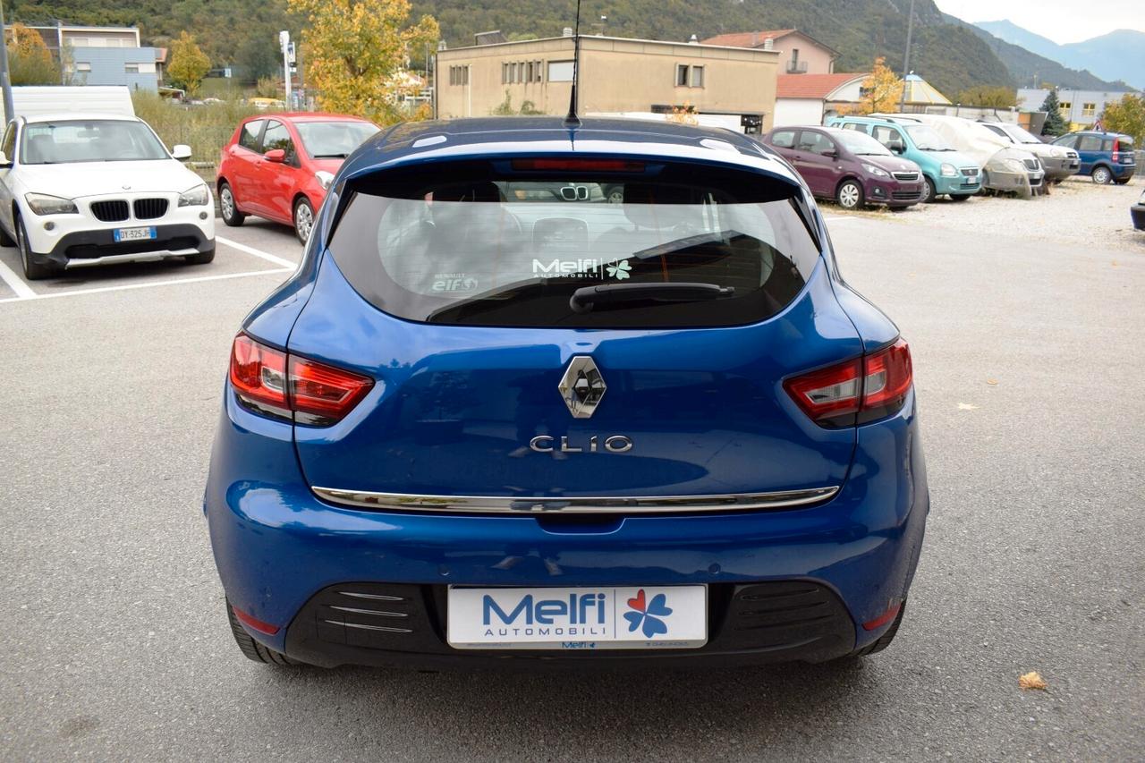 Renault Clio 0.9Tce 90cv Moschino Zen GPL 5p