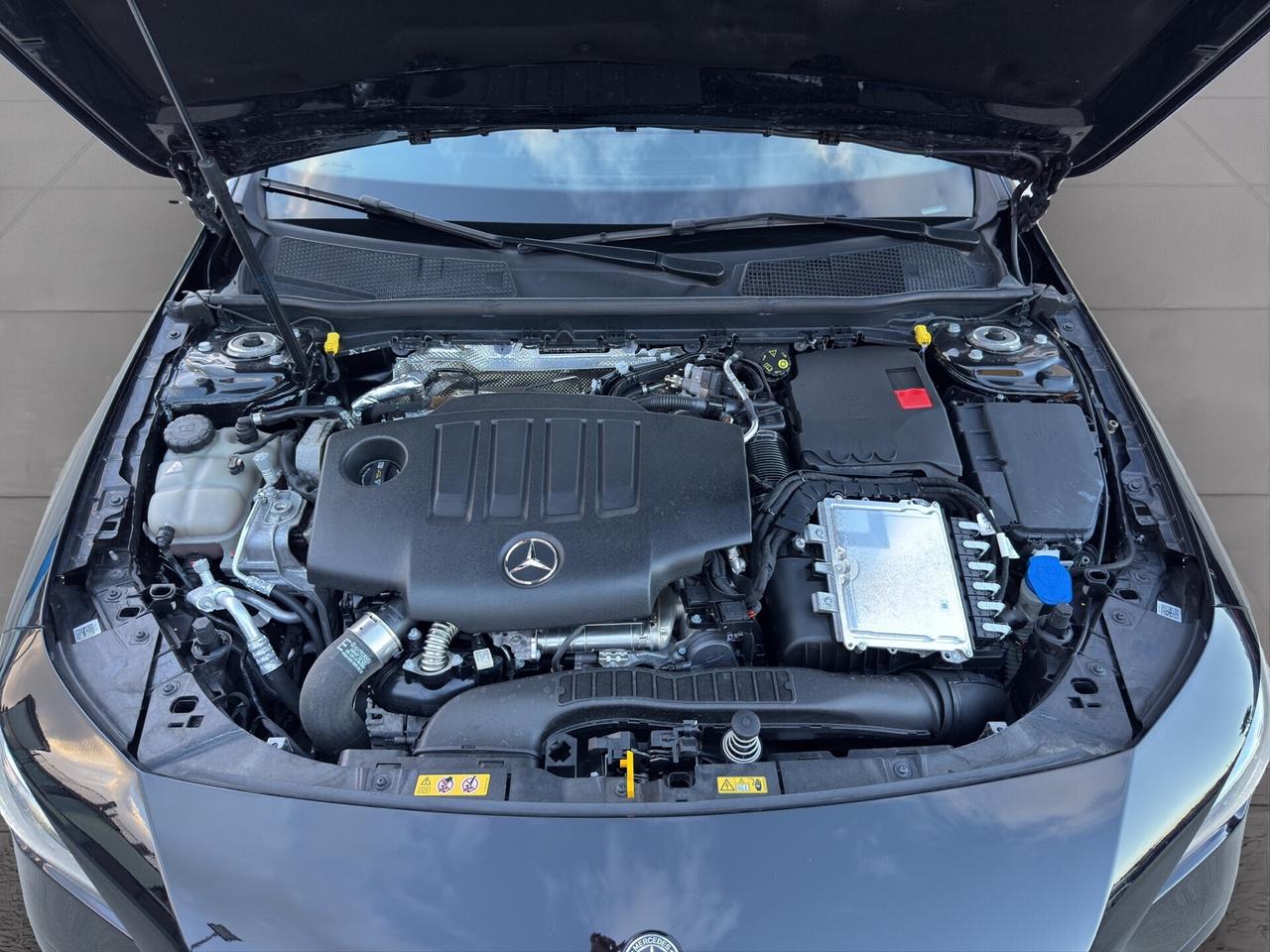 MERCEDES-BENZ CLA 180 d AUT. AMG LINE PREMIUM - MY24