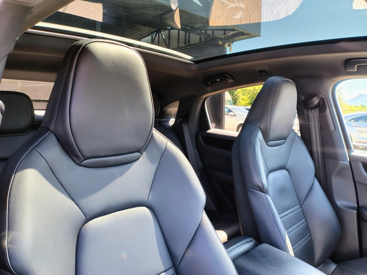 Porsche Cayenne Coupé 3.0 V6