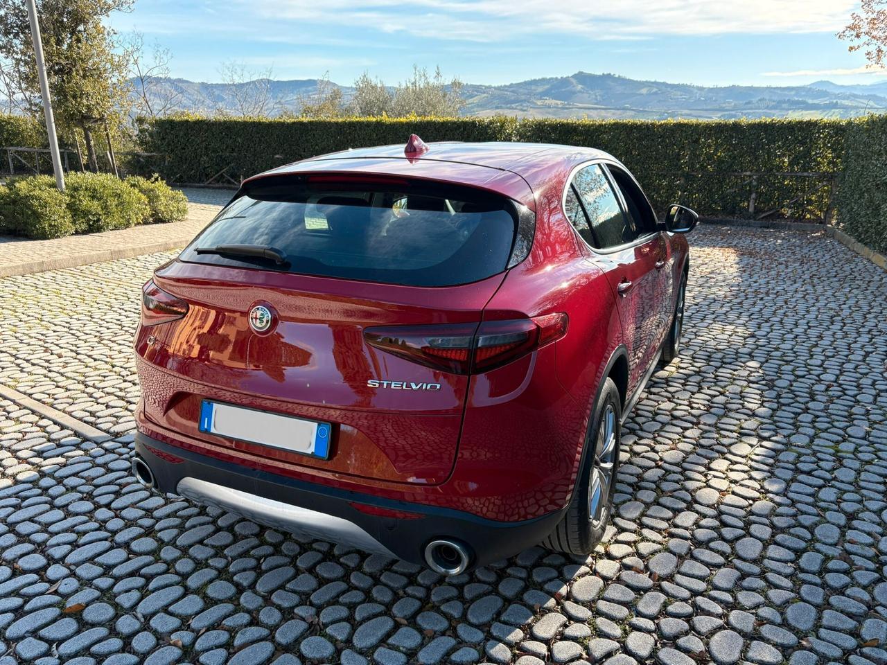 ALFA Stelvio Q4 2.2Mjt S&S Bus. 190Cv AT8 11-2021