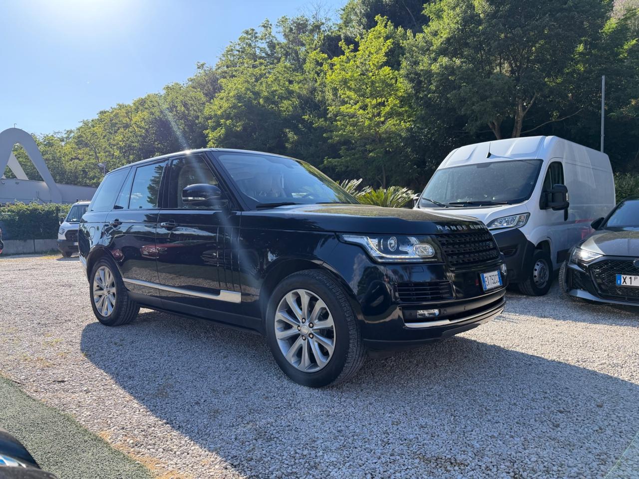 Land Rover Range 3.0 TDV6 Autobiography Black
