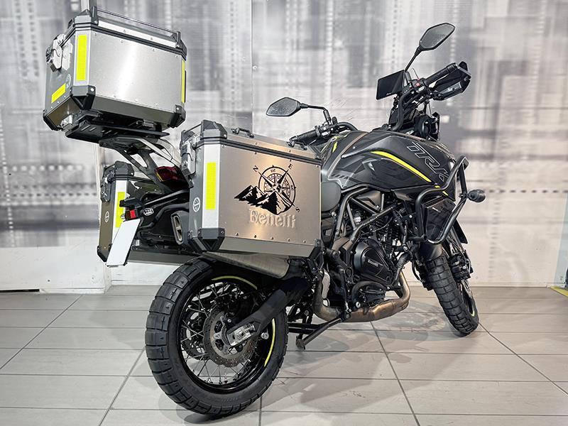 Benelli TRK 702 X