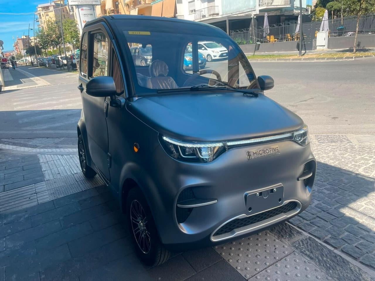 Minicar Elettrica Microfive London Pronta consegna