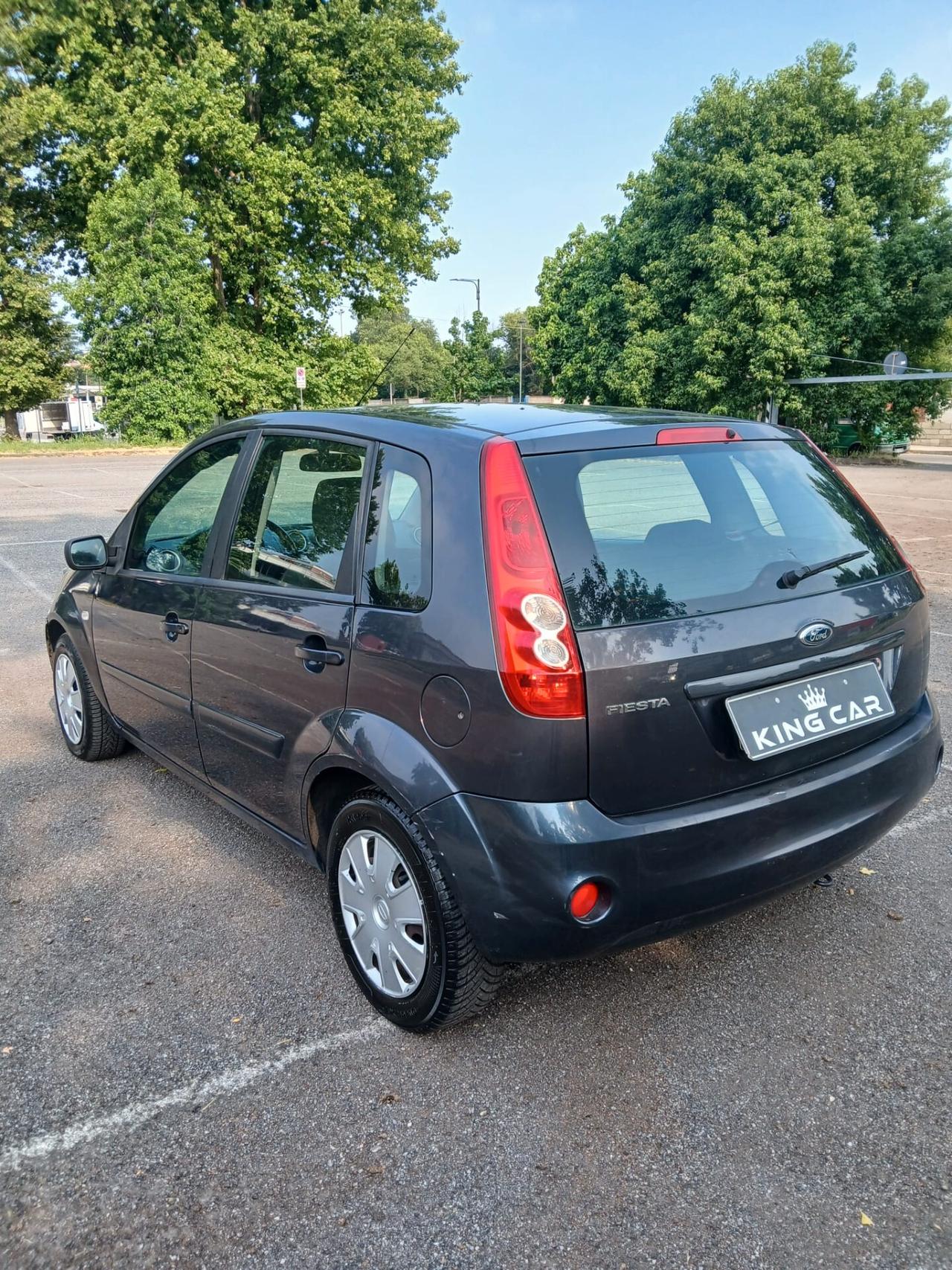 Ford Fiesta 1.2 16V 5p. Ghia