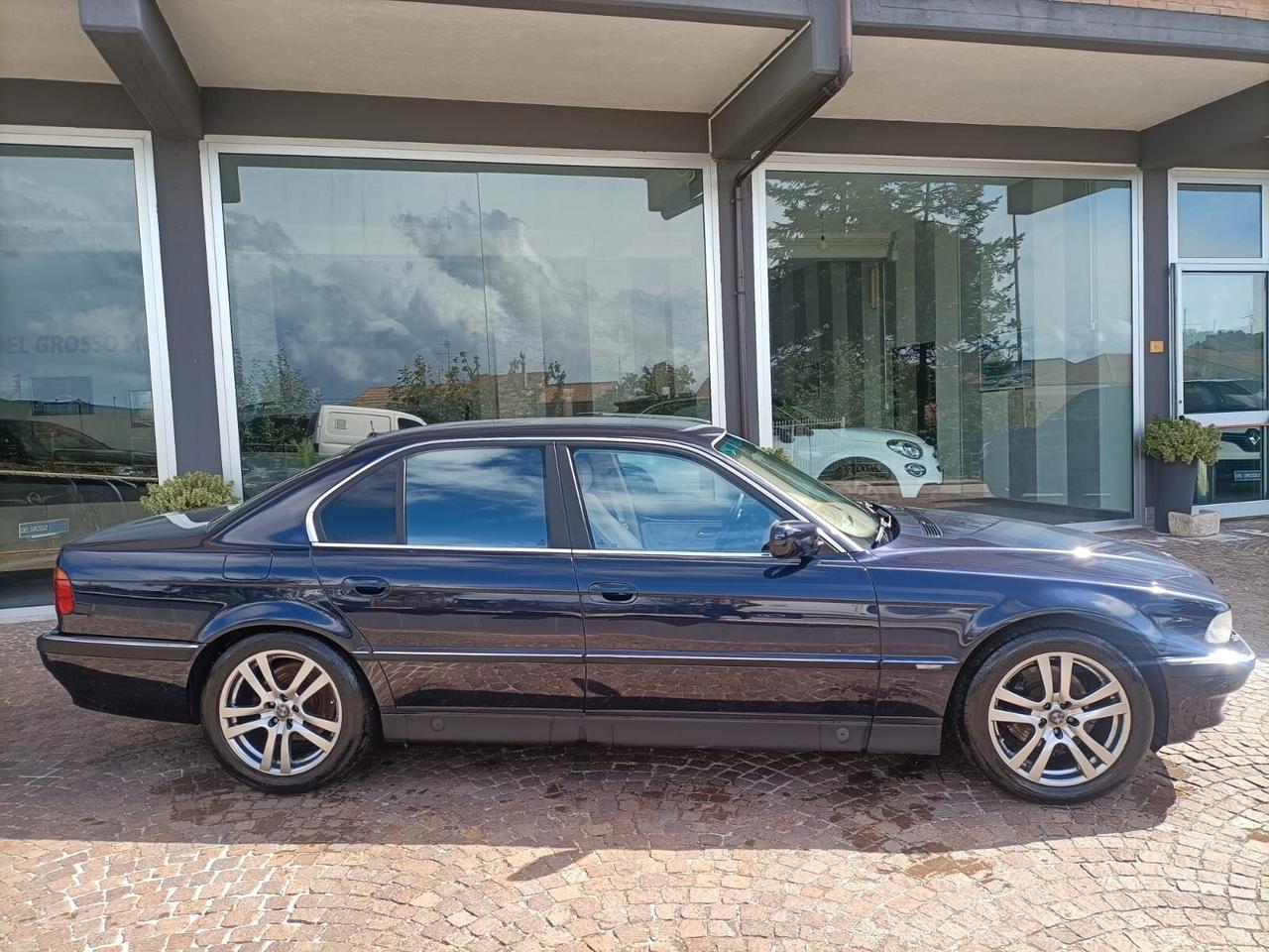 Bmw 735 BLINDATA !!!!!!!