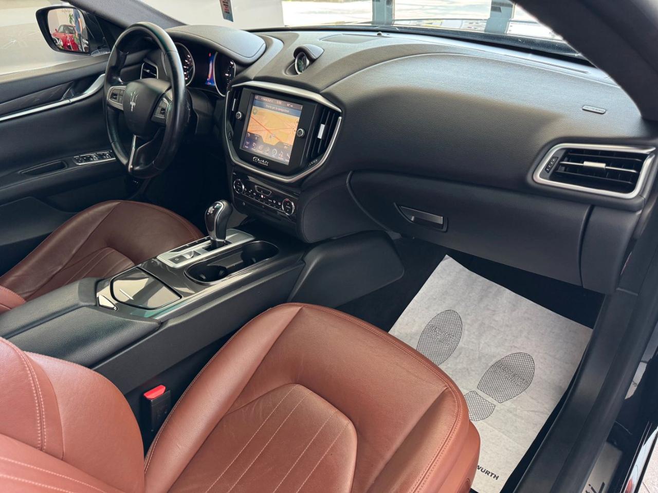 Maserati Ghibli 3.0 V6 ds 250cv Cerchi 20 Pelle Tabacco