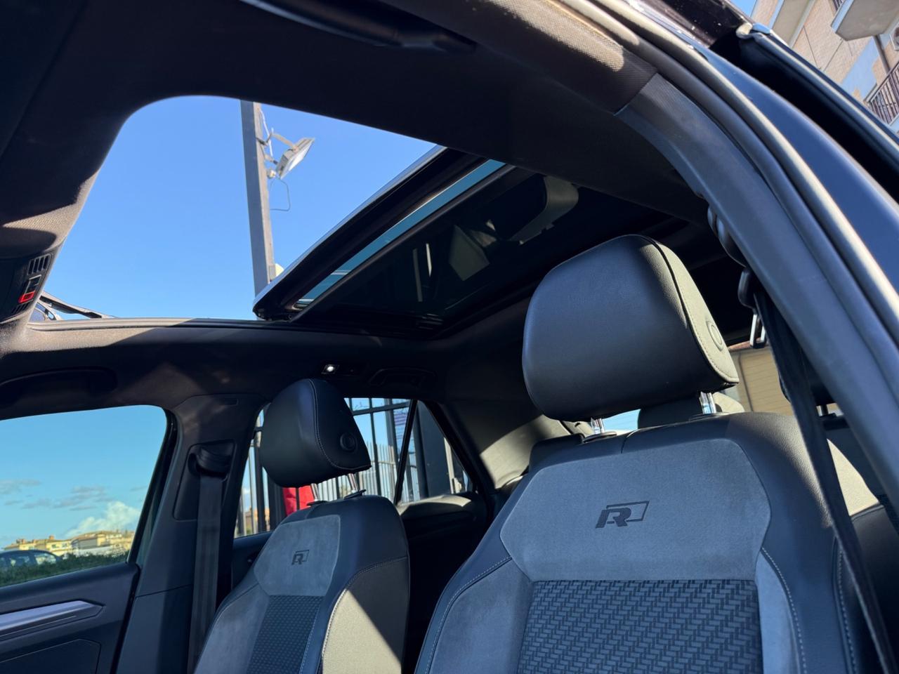 VW T-Roc 2.0 TDI 150cv DSG R-LINE TETTO APRIBILE!!!!