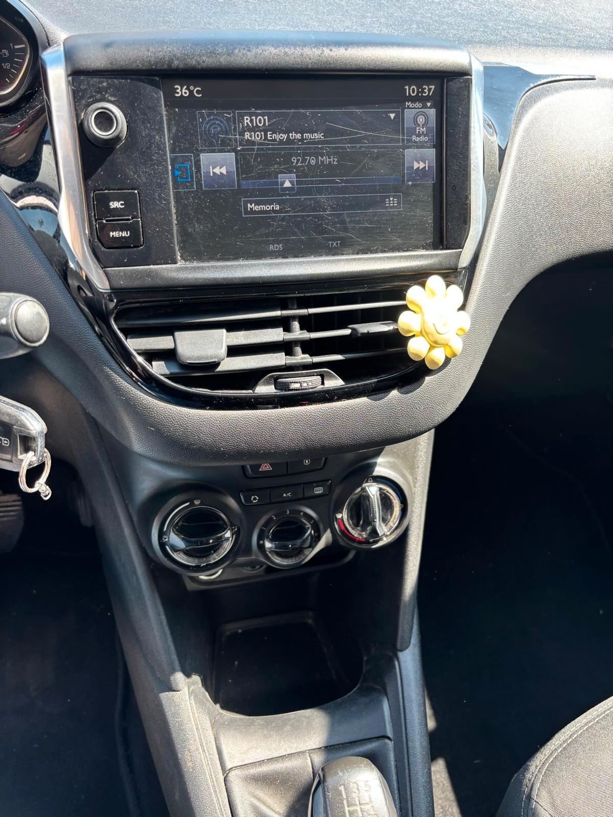 Peugeot 208 1.4 HDi 68 CV 5 porte Active