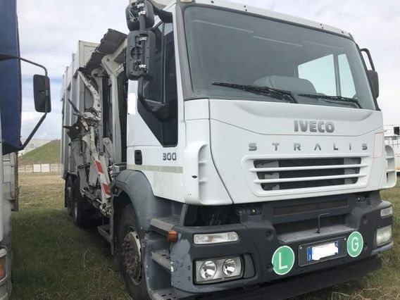 Iveco Stralis 300 A260S-80  3 Assi 2006