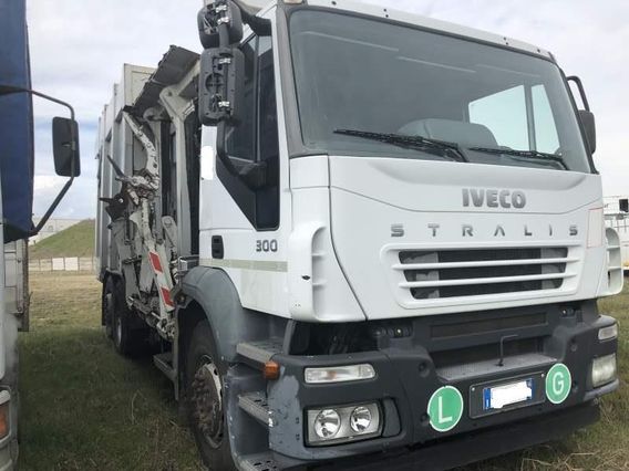 Iveco Stralis 300 A260S-80 3 Assi 2006