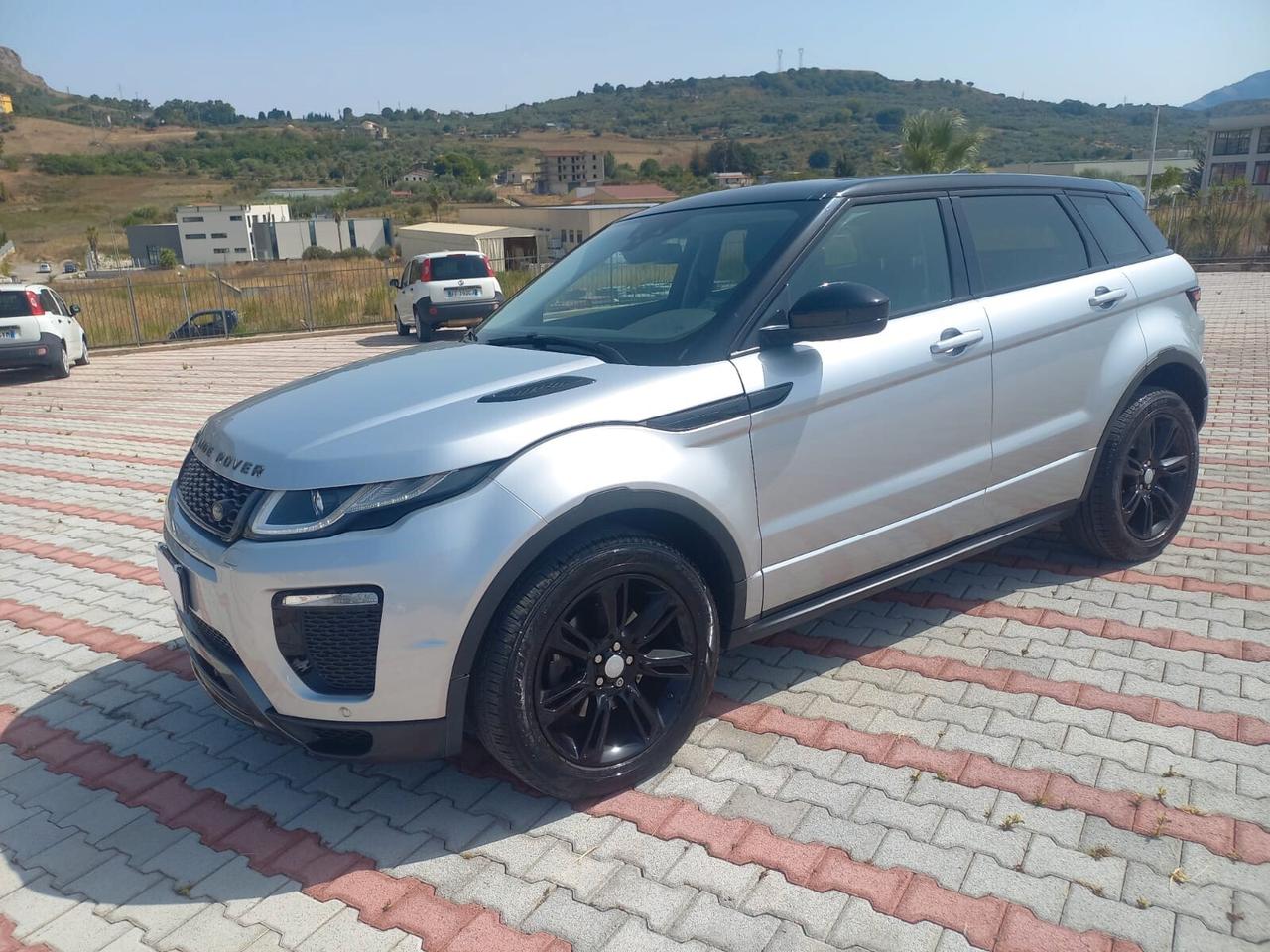 Land Rover Range Evoque 2.0 TD4 180 CV 5p. Autobiography