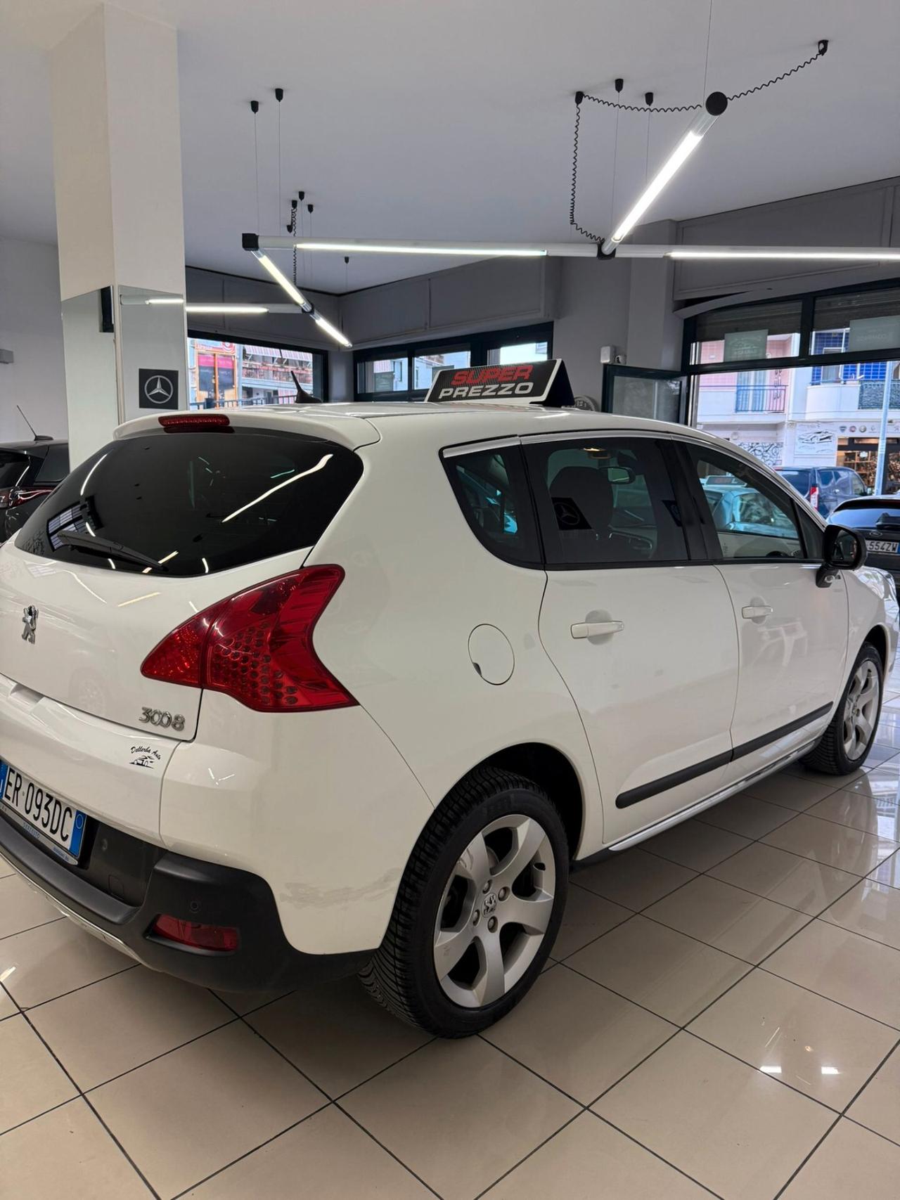 Peugeot 3008 1.6 HDi 115CV Allure