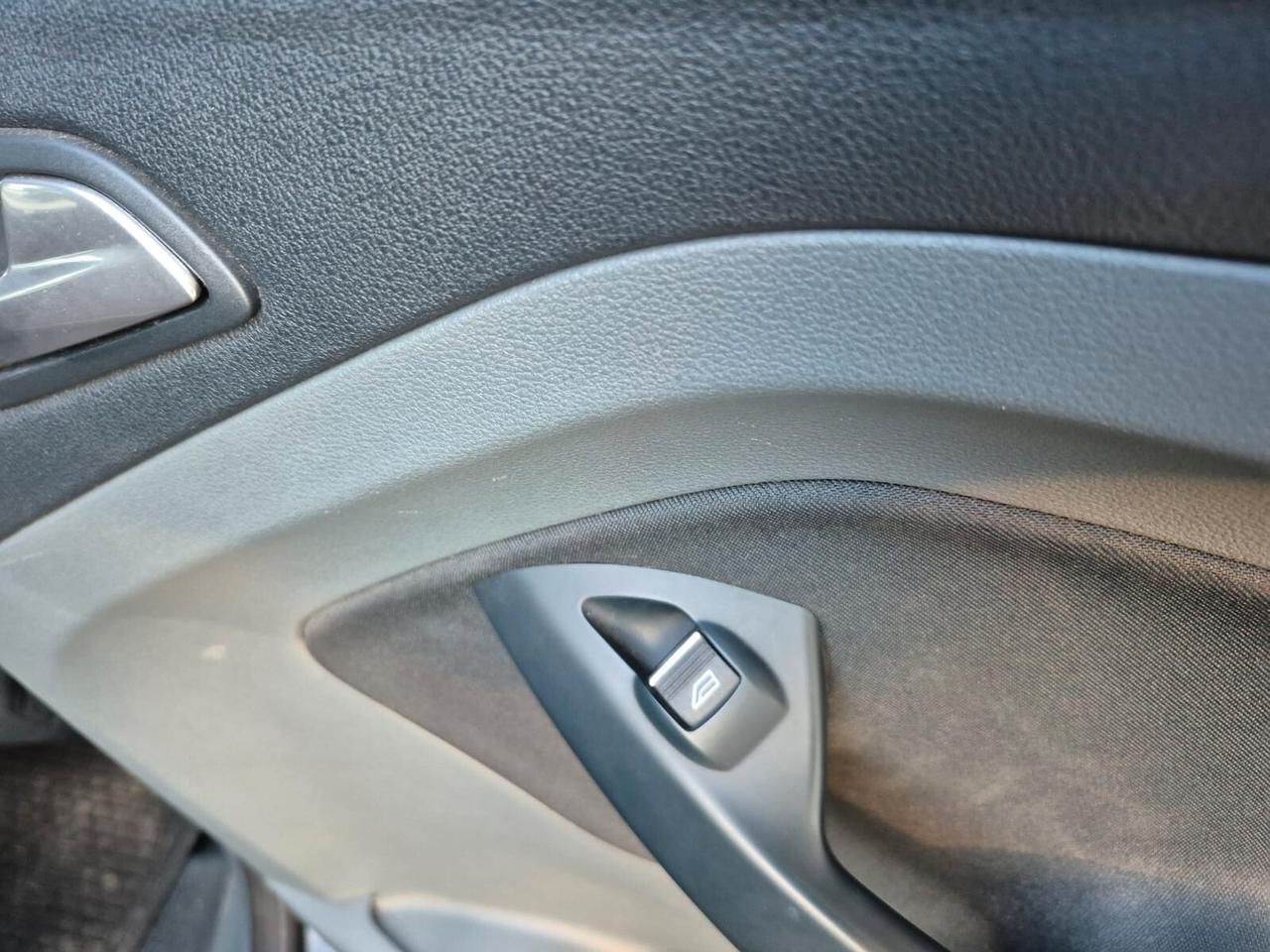 Ford C-Max 1.6 TDCi 110 CV Titanium DPF