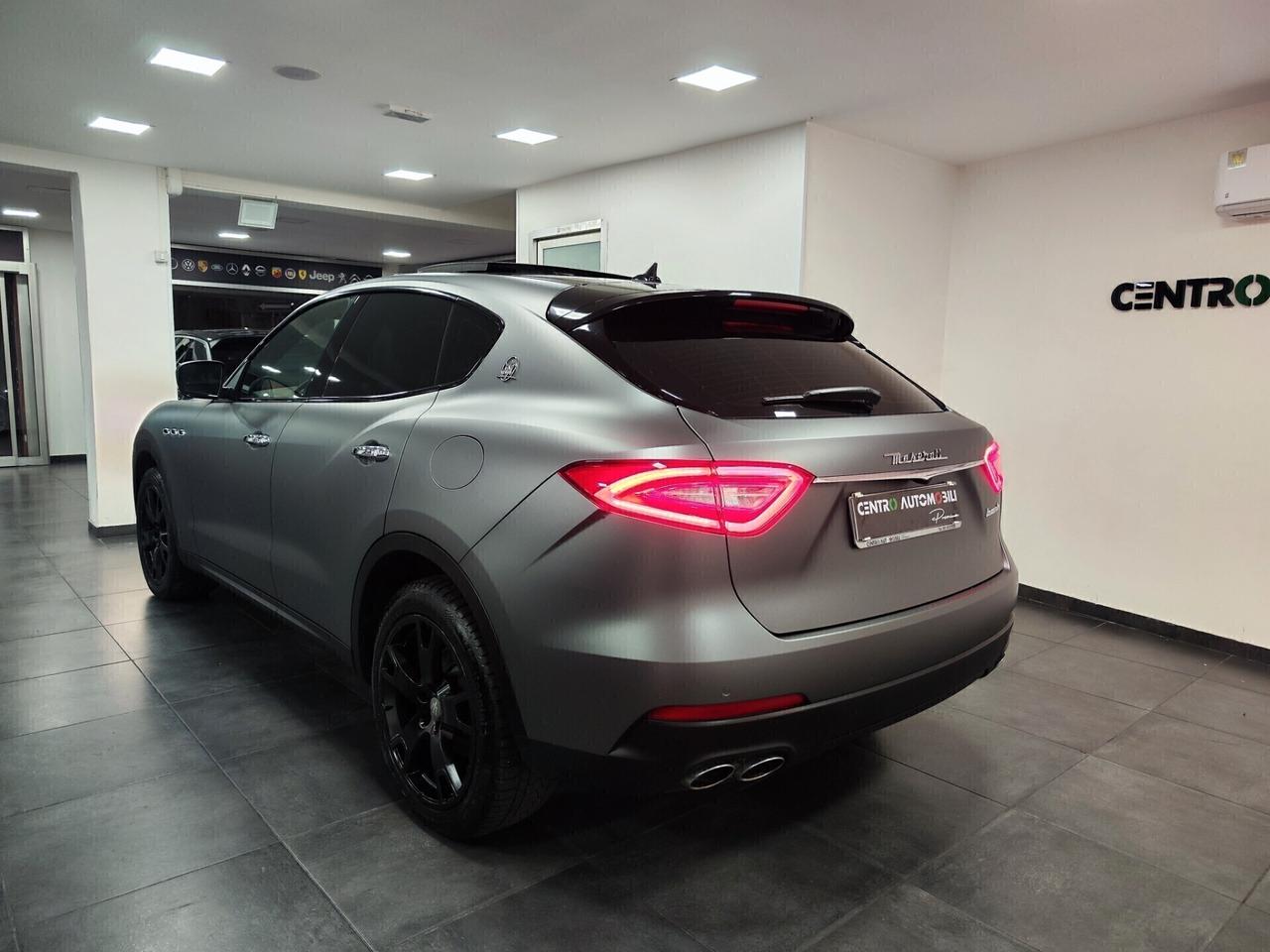 Maserati Levante V6 Diesel 275 CV AWD Gransport TETTO