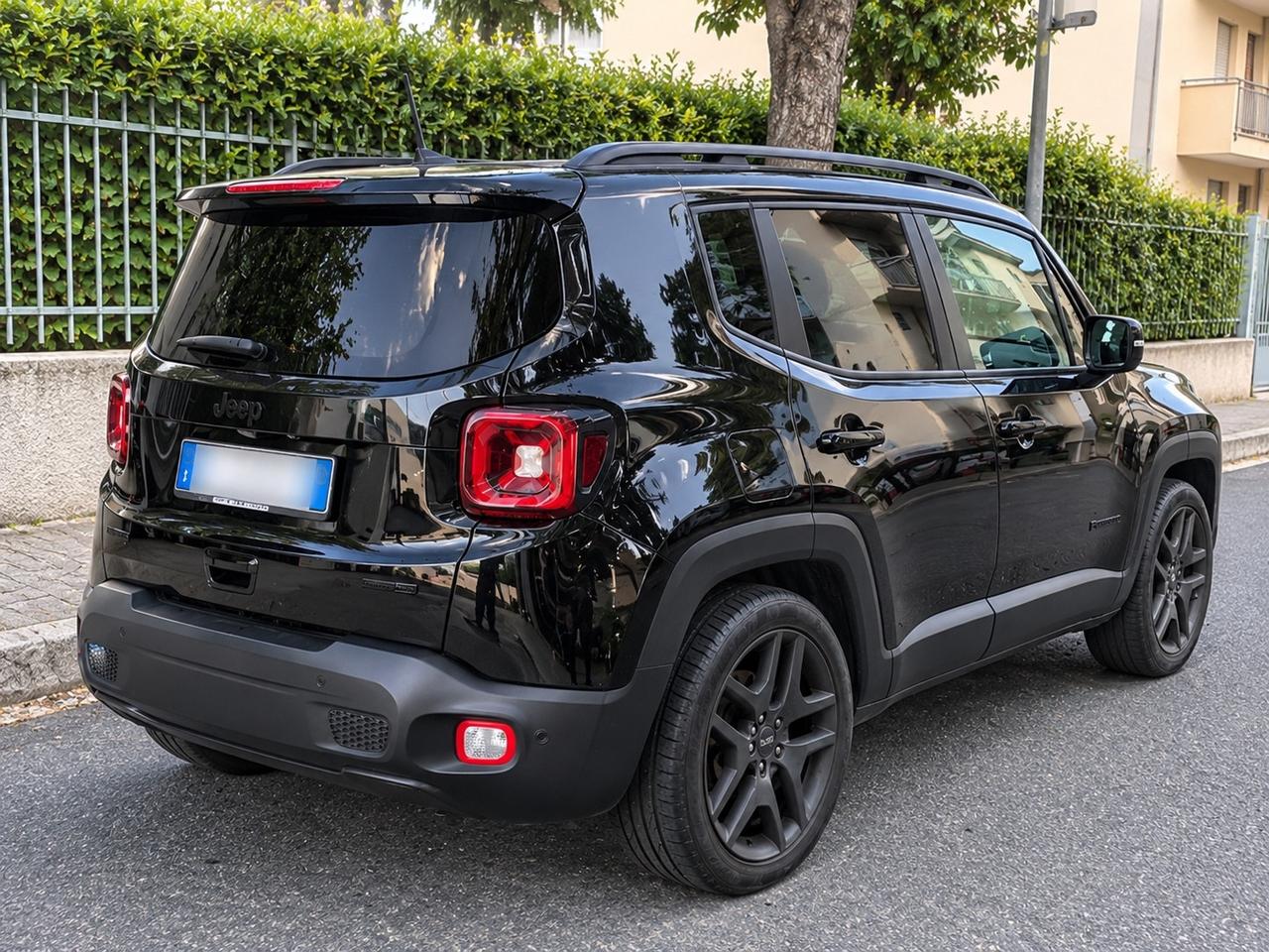 Jeep Renegade 1.6 Mjt 130 CV - S total black