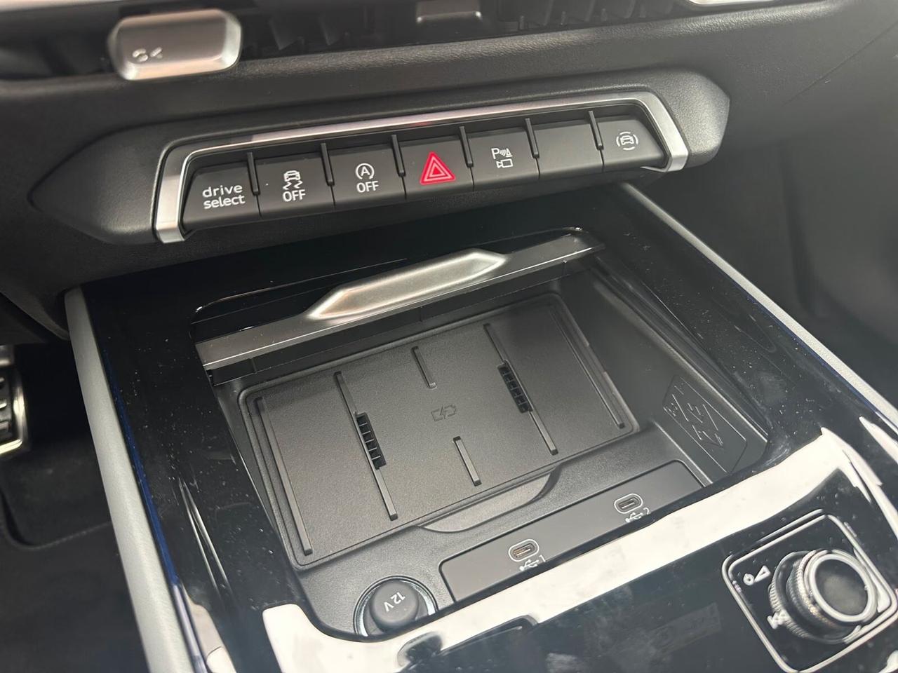 Audi Q3 40 TFSI quattro S tronic line edition