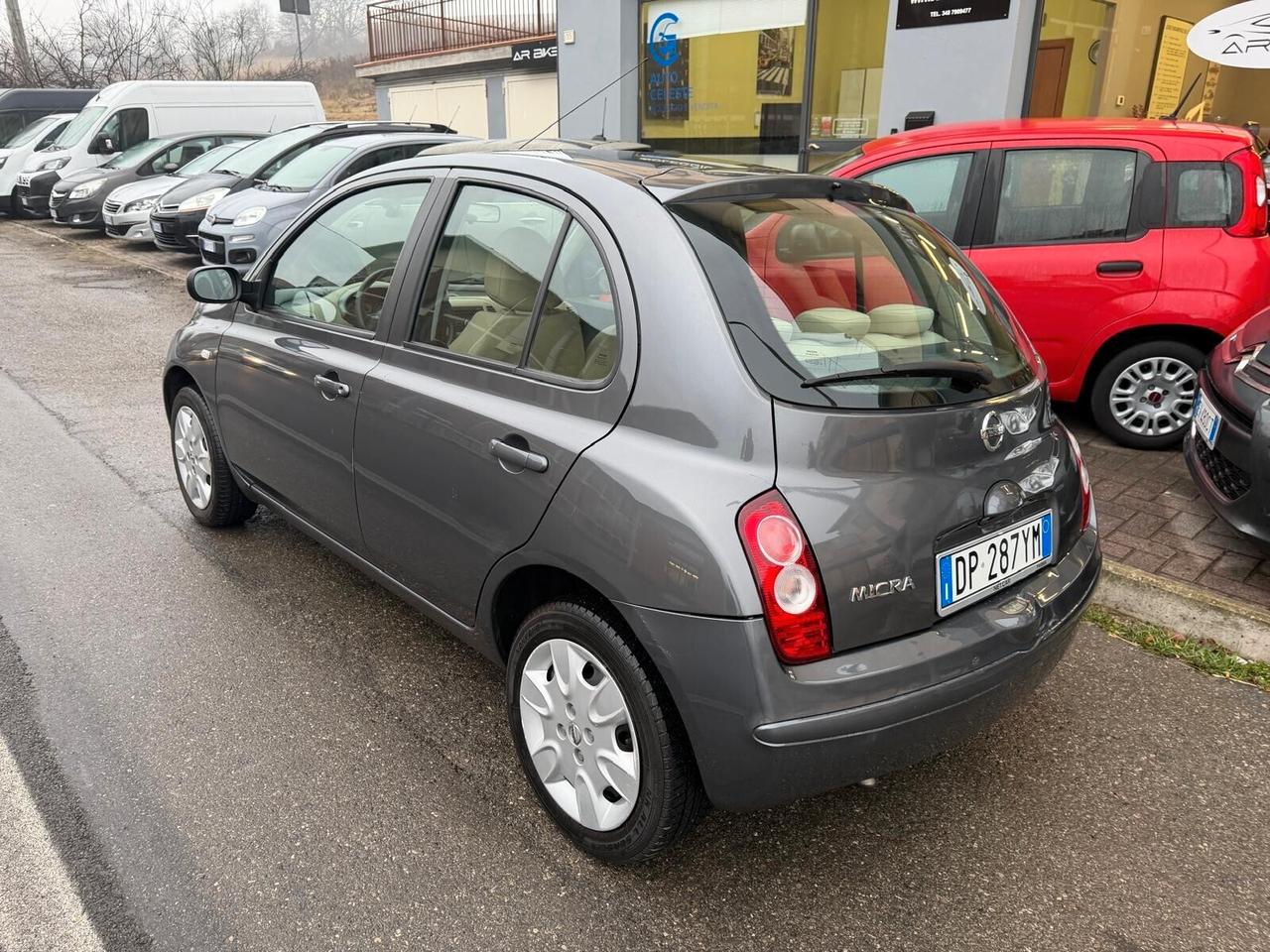 Nissan Micra 1.2 5P. benz.