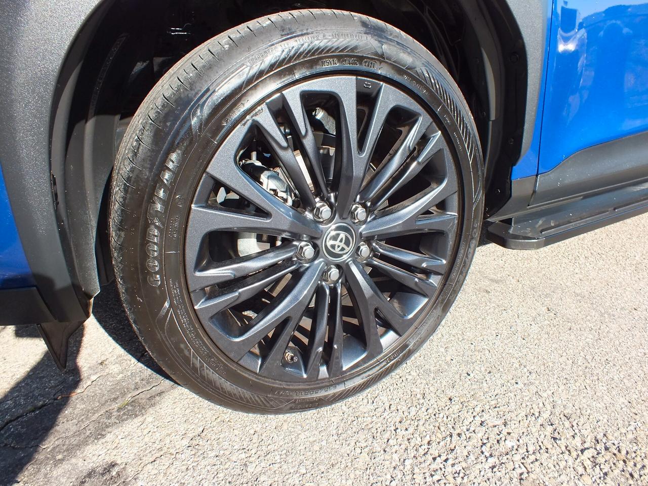 TOYOTA YARIS CROSS 1.5 HYBRID 4X4 AUTOCARRO N1 + IVA