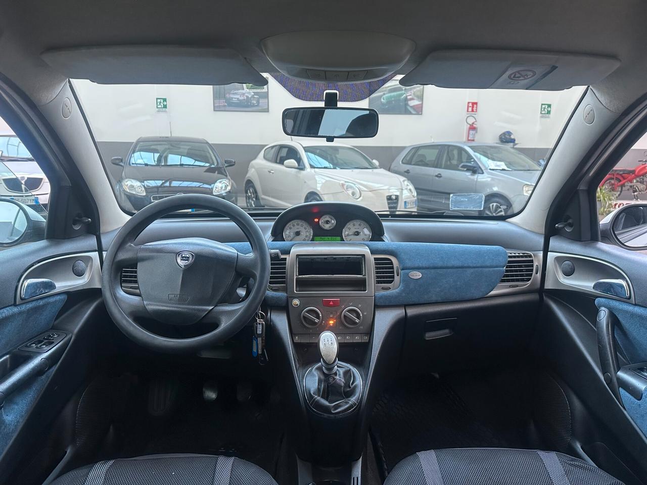 Lancia Ypsilon 1.2 Benz (Euro 4), ok neopat, uni proprietario