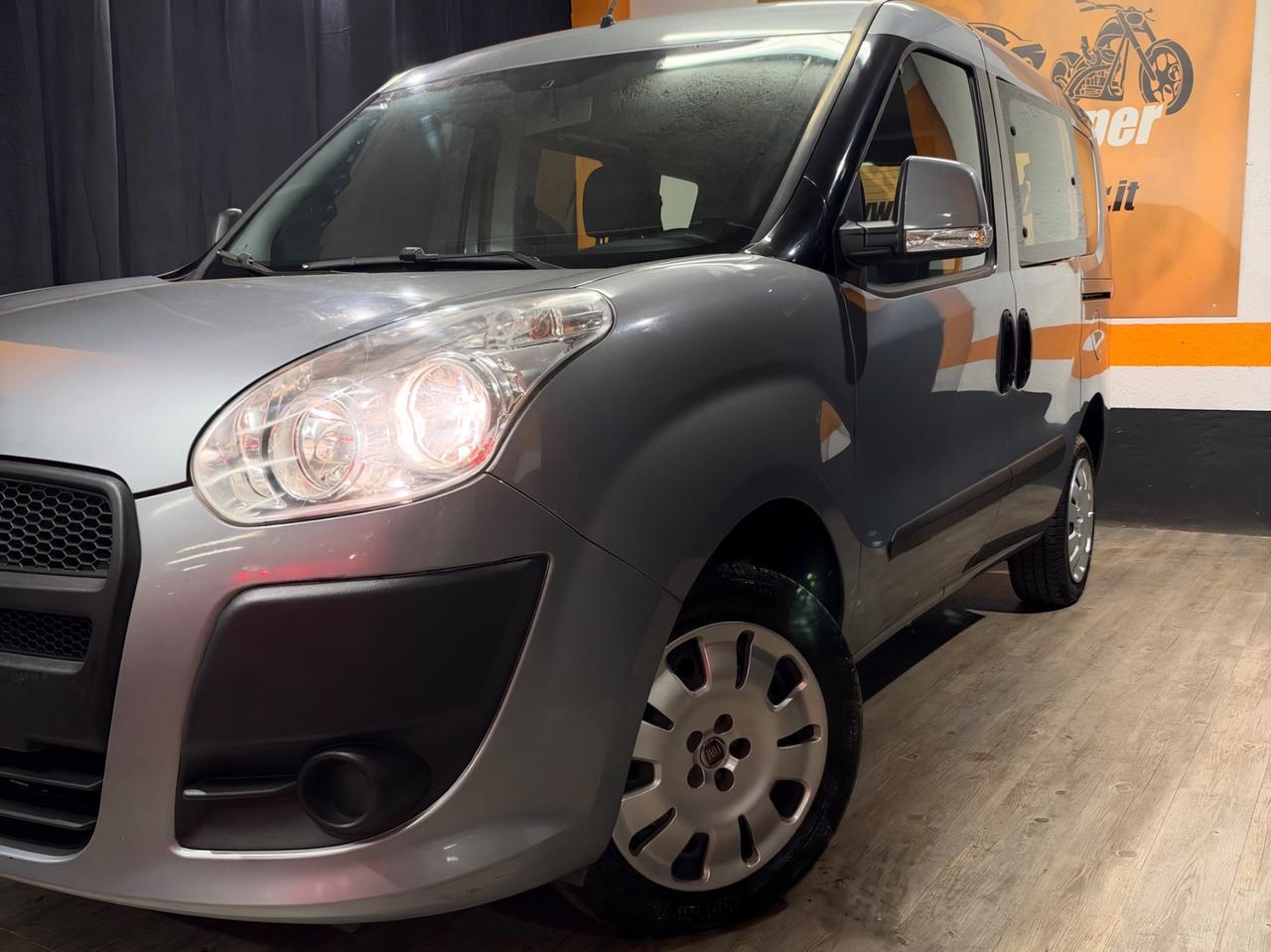 FIAT DOBLO 1.4 CON SOLI 73.313 KM IN CONDIZIONI DA VETRINA.