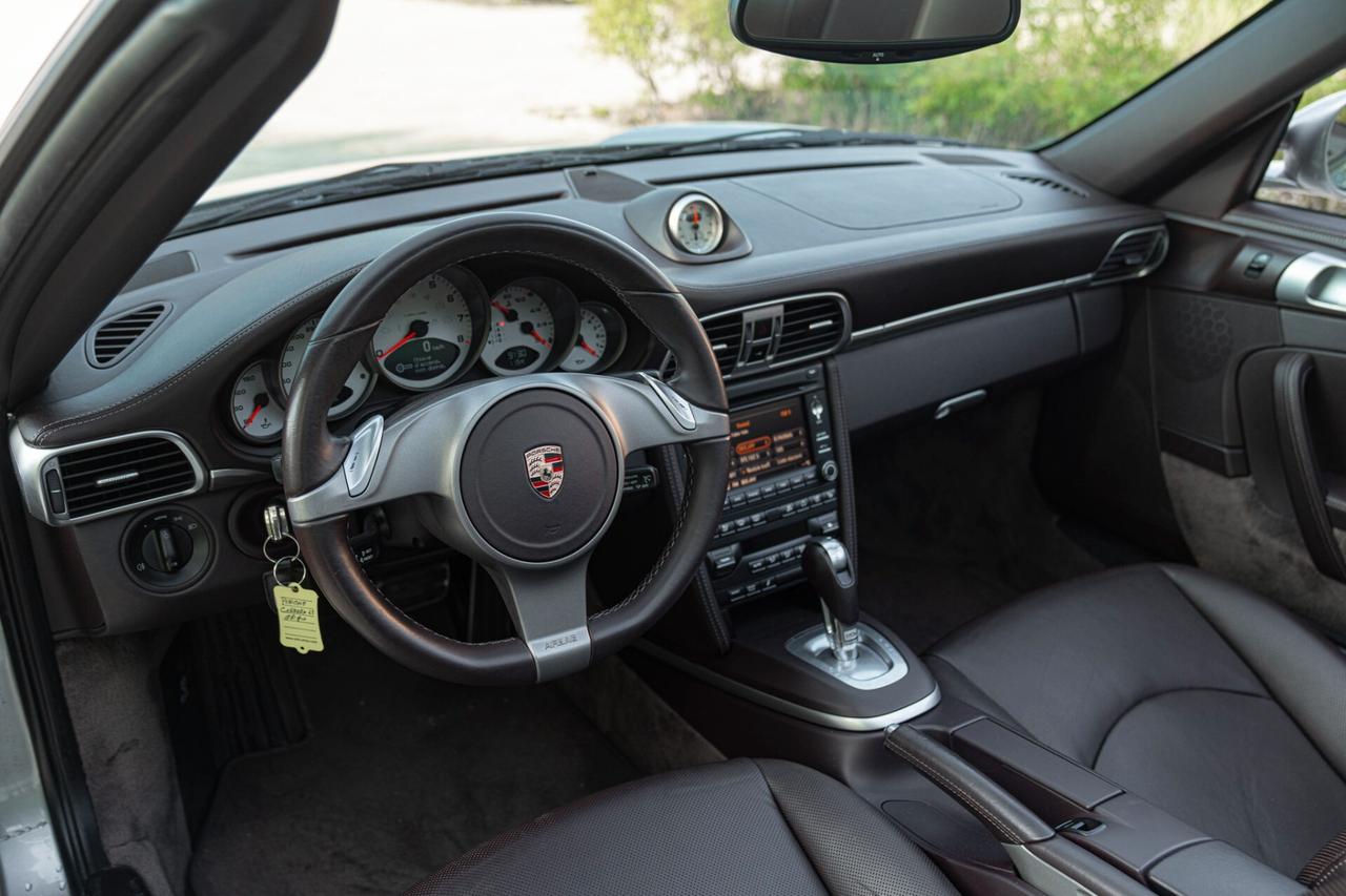 Porsche 997 (911) CARRERA 4S CABRIOLET - RDS01880