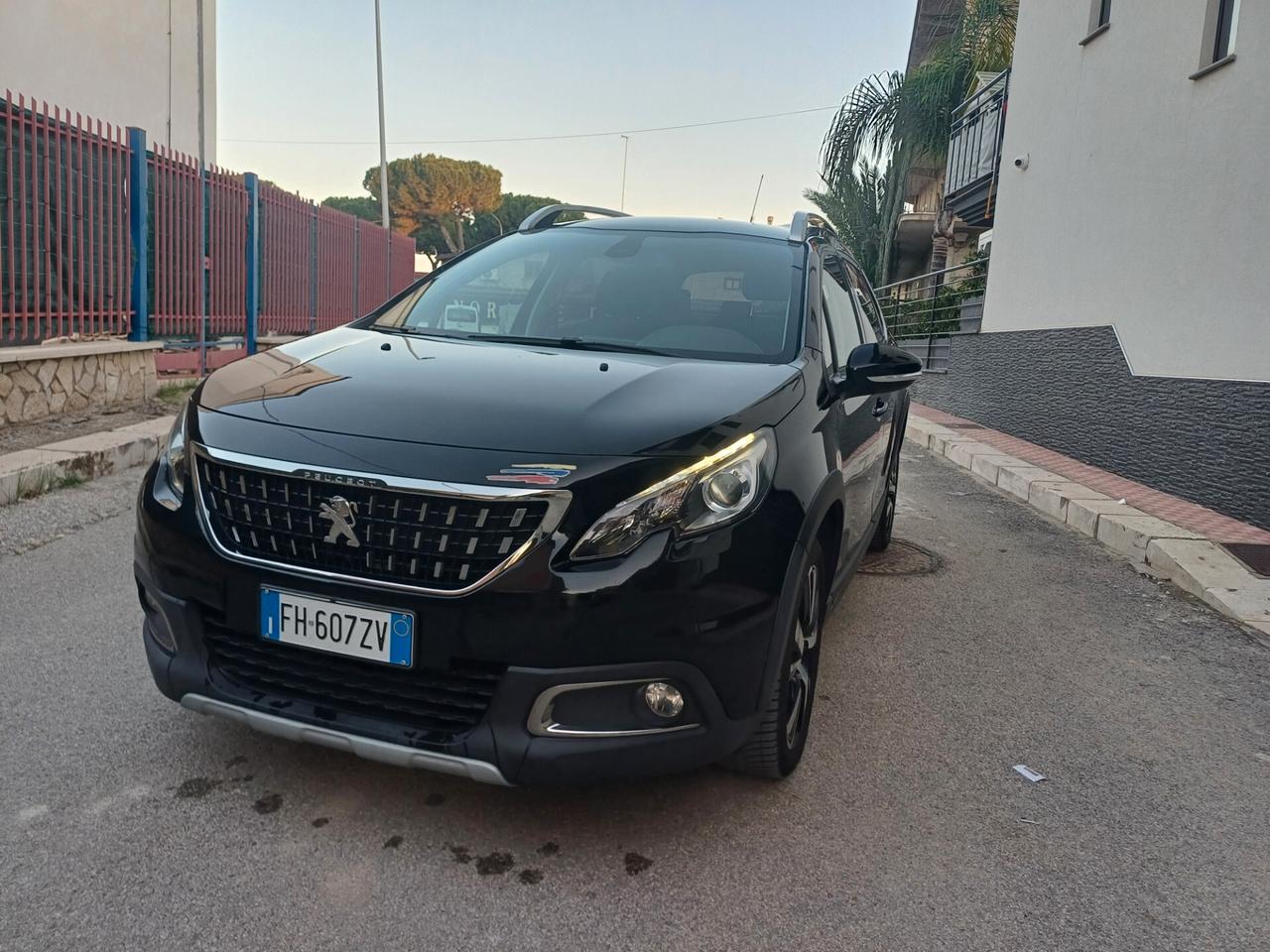 Peugeot 2008 BlueHDi 120 S&S Allure