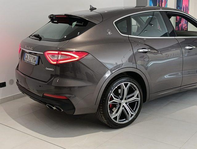 MASERATI Levante V6 Diesel 275 CV AWD Gransport