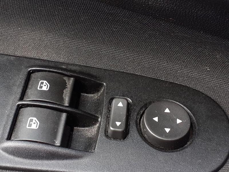 FIAT Grande Punto Grande Punto 5p 1.4 natural power Actual 77cv