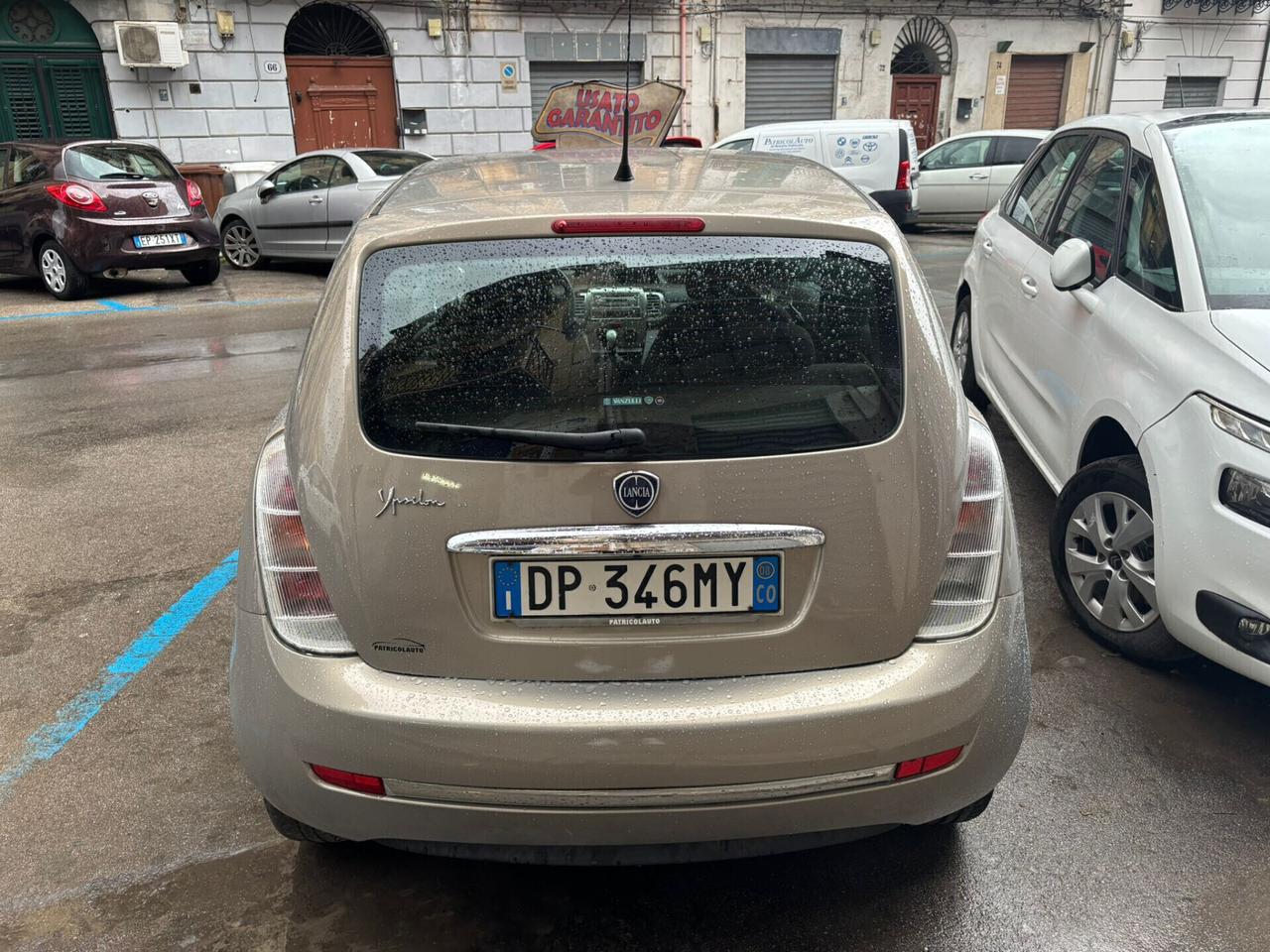 Lancia Ypsilon 1.2 Argento NEOPATENTATI FINANZIABILE