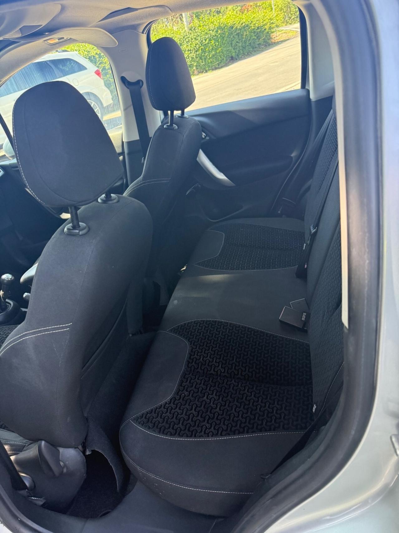 Citroen C3 1.4 HDi 70 Exclusive full optional