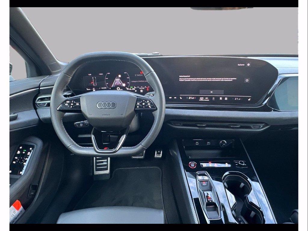 AUDI A5 berlina 2.0 tfsi s line edition quattro 204cv s-tronic del 2025