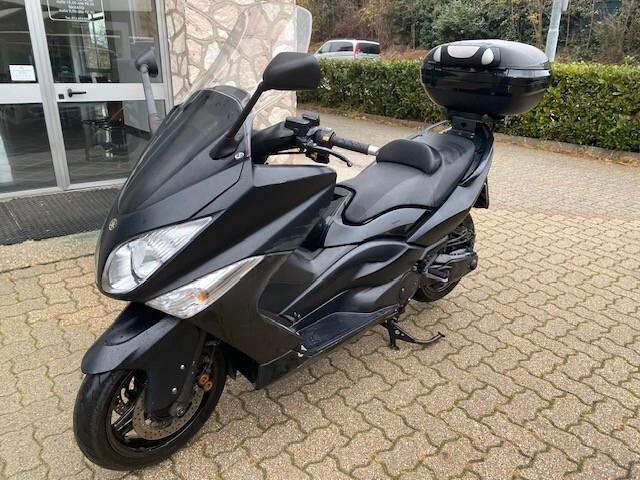 YAMAHA T-MAX 500
