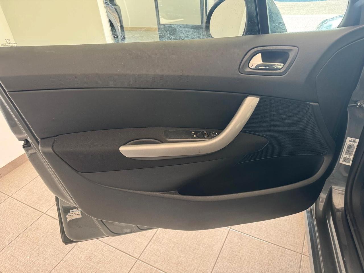 Peugeot 308 1.6 HDi 110CV SW pari al nuovo