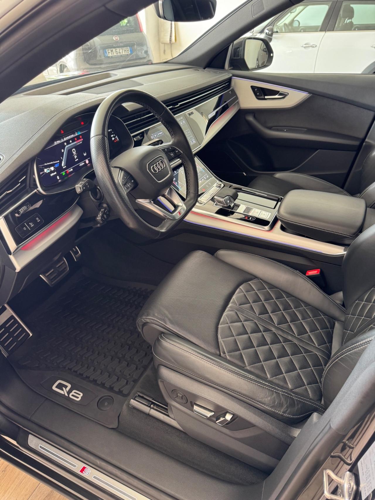 Audi Q8 50 TDI 286 CV quattro tiptronic Sport