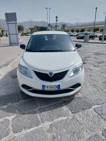 Lancia Ypsilon 1.2 GPL CASA MADRE POCHI KM