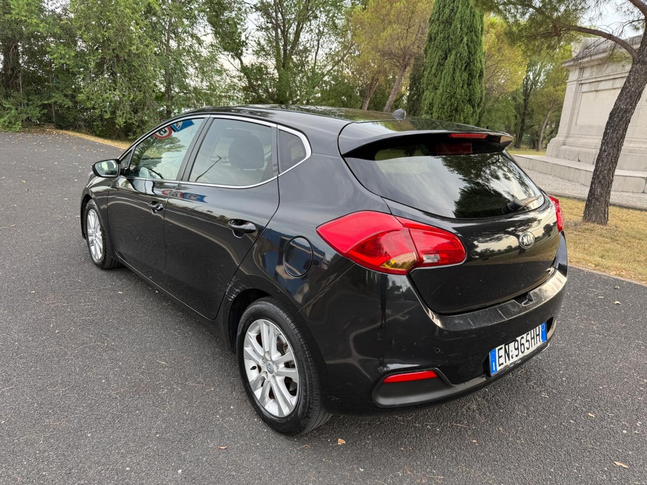 Kia Ceed cee'd 1.6 CRDi 110 CV 5 porte Cool