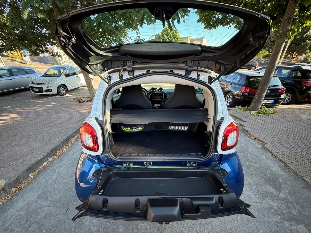 Smart ForTwo KM. 44.000! 70 1.0 Youngster