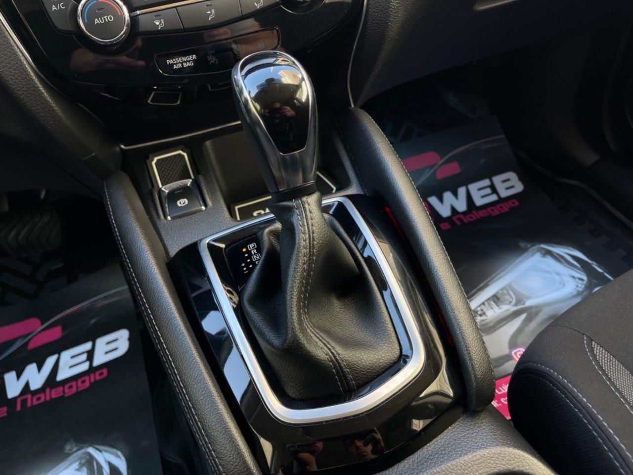 NISSAN Qashqai TEKNA 1.6 dCi 2WD Tekna 2018