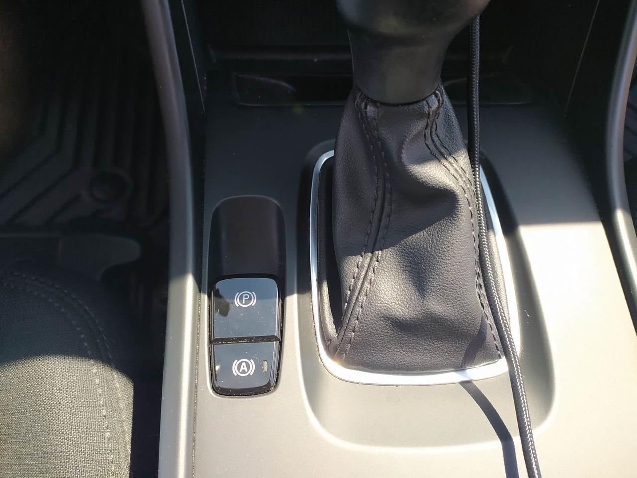 Volvo XC40 Momentum D3 #6463