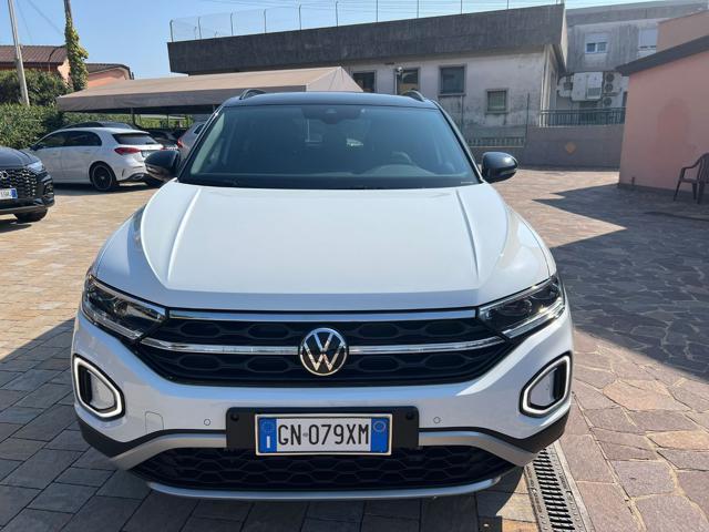 VOLKSWAGEN T-Roc 1.5 TSI ACT DSG Style - BLACK PACK -