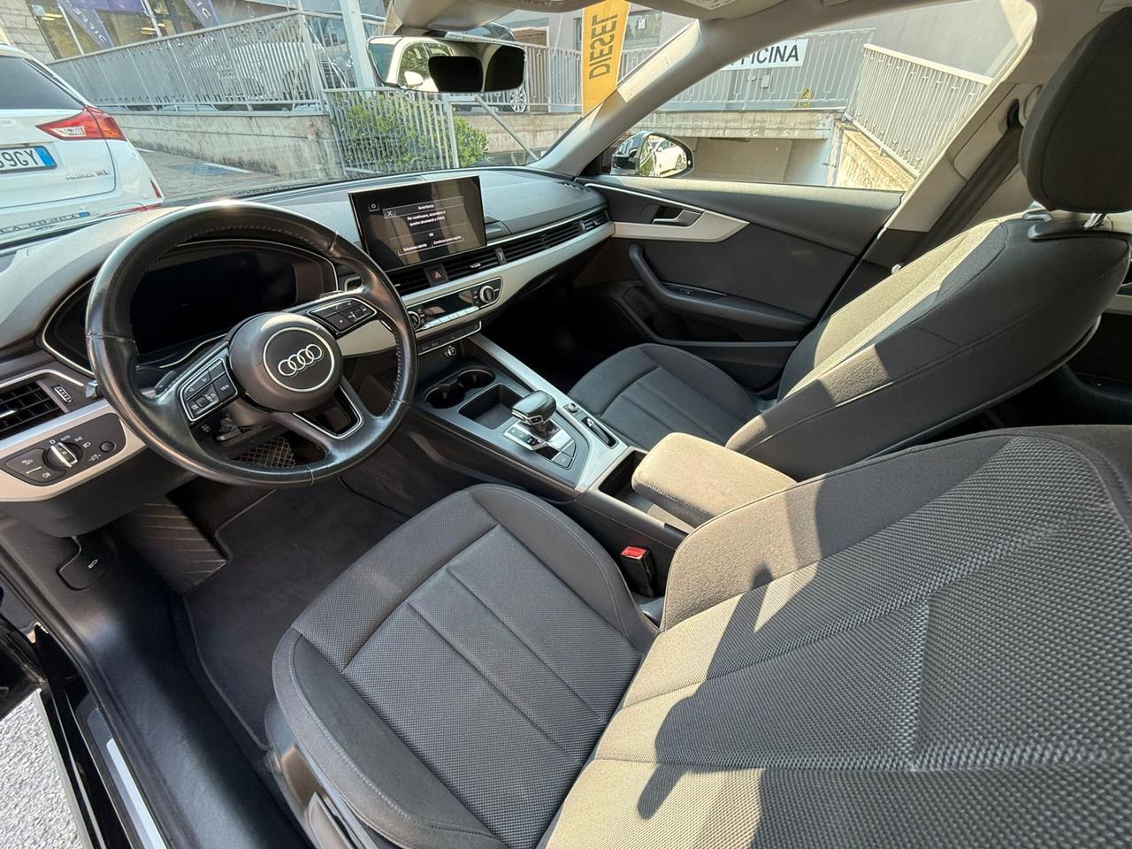 AUDI A4 AVANT 2,0 TDI 163 CV BUSINESS ADVANCED S-TRONIC 5P