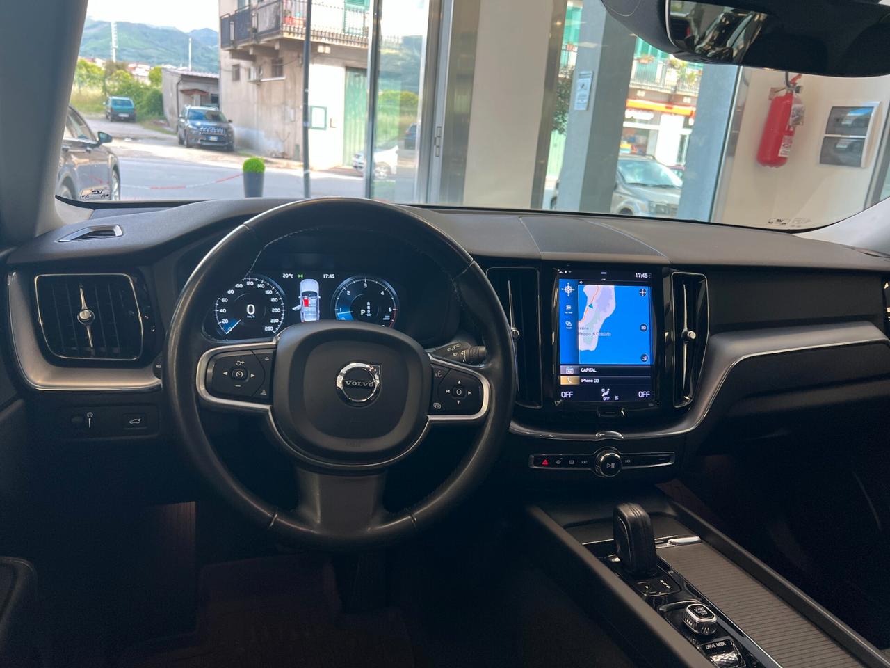 Volvo XC 60 X B4 (d) AWD Geartronic Momentum